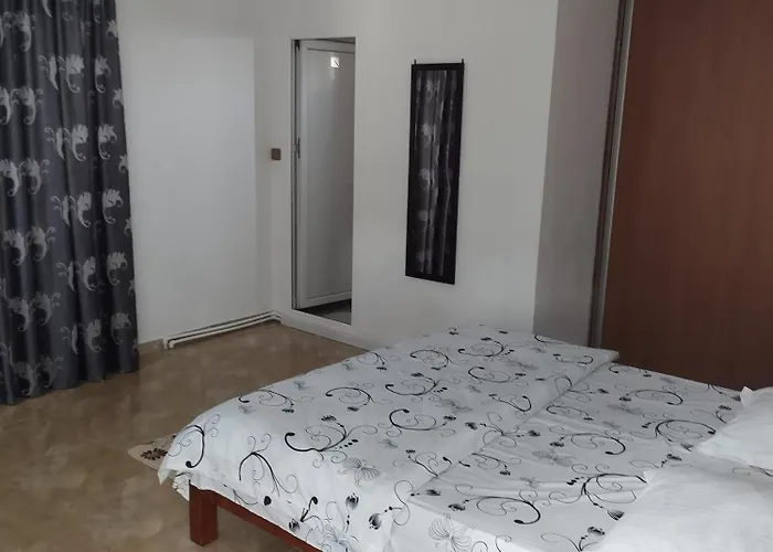 Casa Olga Проживание в семье Доуэ-Май